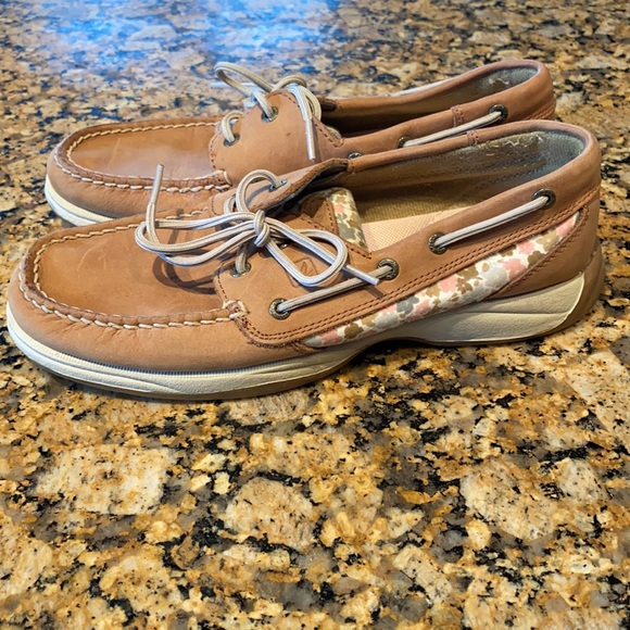Floral Sperry’s - Picture 5 of 8